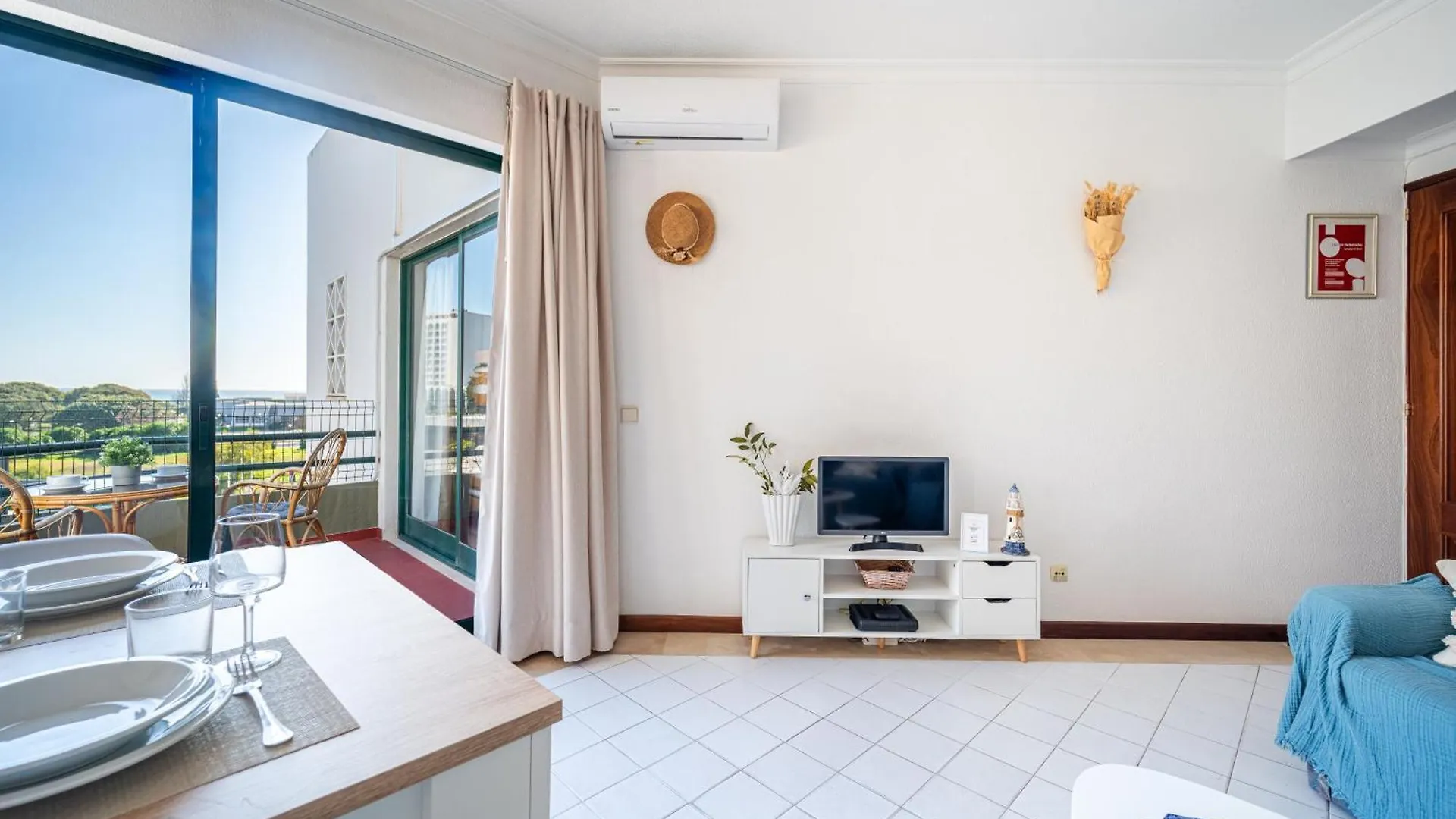 Vilamoura Sea View 0*,  Portekiz